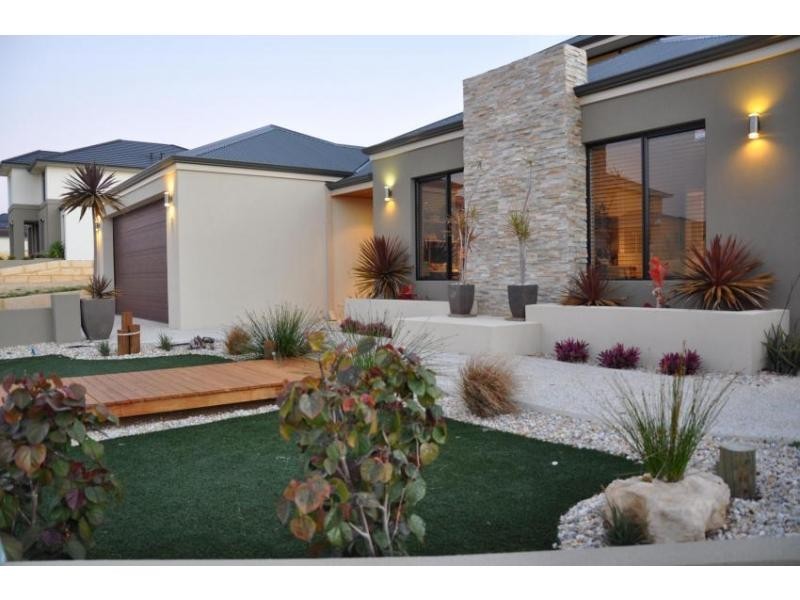 4 Kallatina Drive, Iluka WA 6028