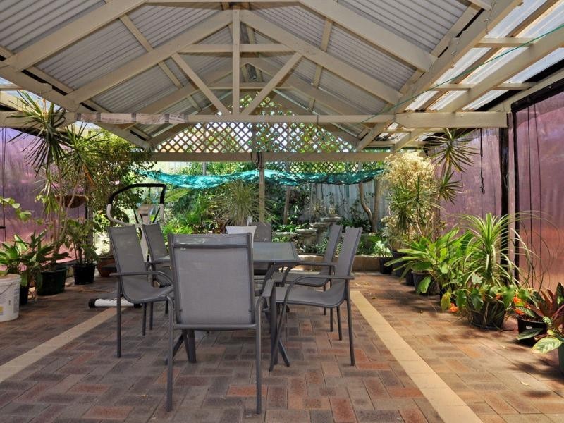 7 Vance Close, Kingsley WA 6026