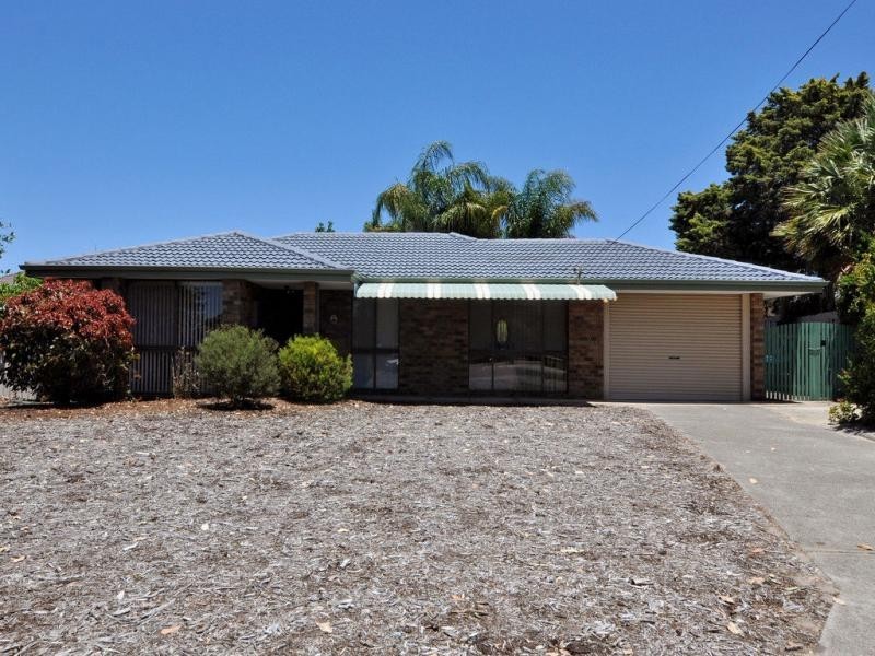 7 Vance Close, Kingsley WA 6026