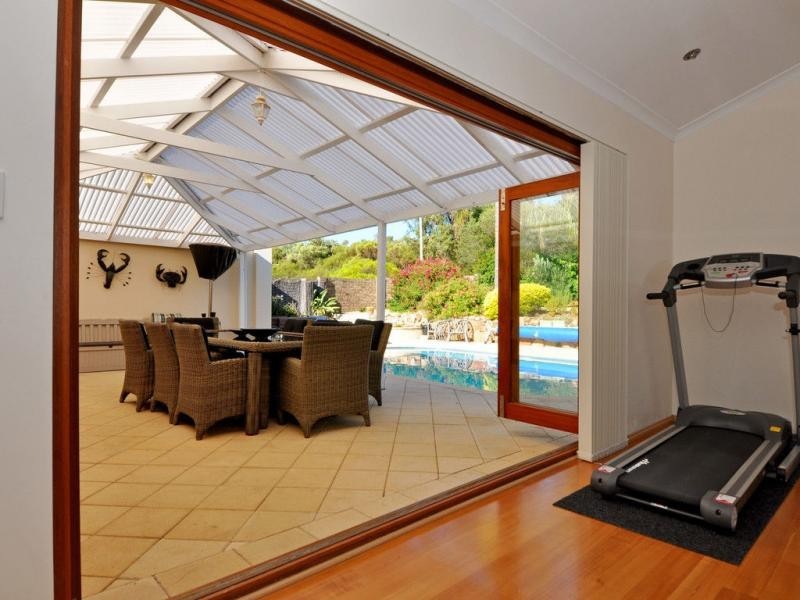 6 Lorne Road, Duncraig WA 6023