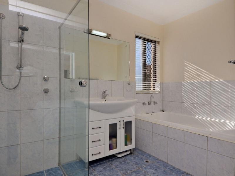 6 Lorne Road, Duncraig WA 6023