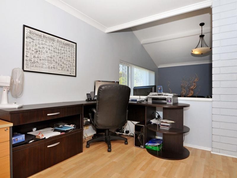 6 Lorne Road, Duncraig WA 6023