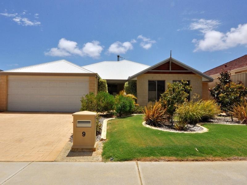 9 Pascal Mews, Ridgewood WA 6030