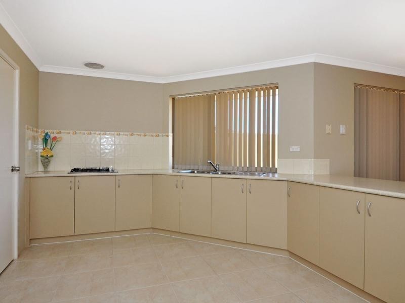 9 Pascal Mews, Ridgewood WA 6030