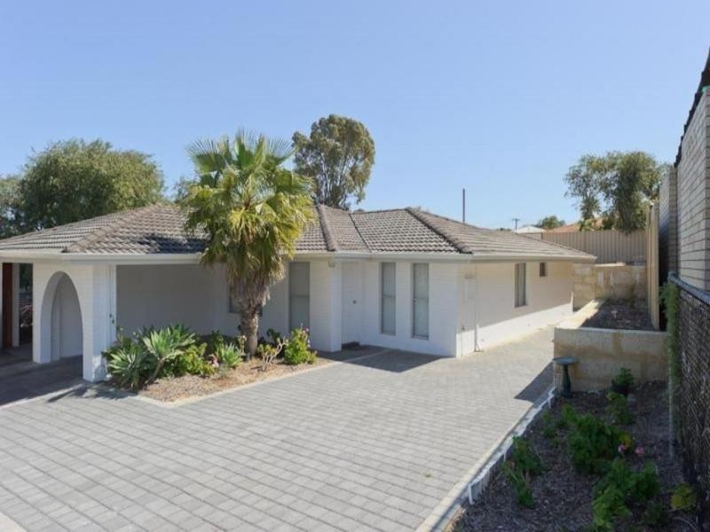 21B Gleddon Way, Hillarys WA 6025