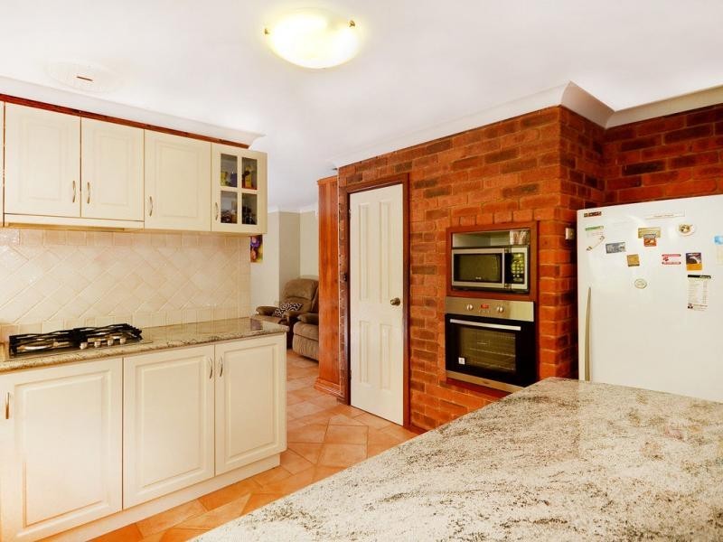 25 Bracadale Avenue, Duncraig WA 6023