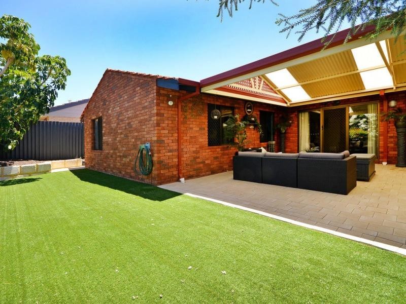 25 Bracadale Avenue, Duncraig WA 6023
