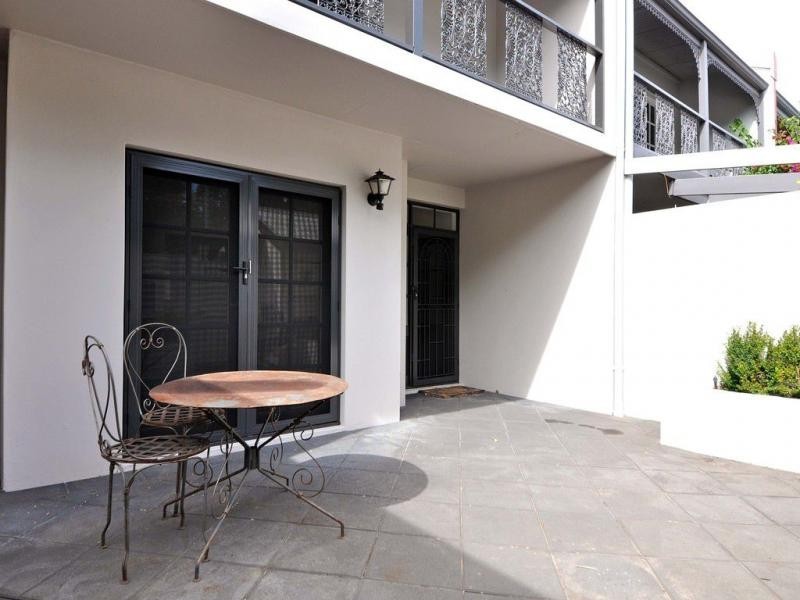 4C Stuart Street, Perth WA 6000