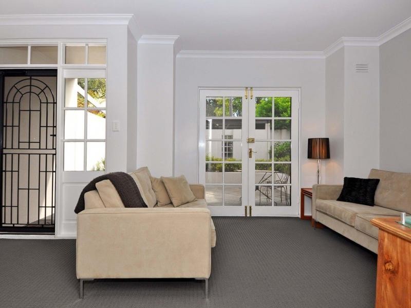 4C Stuart Street, Perth WA 6000