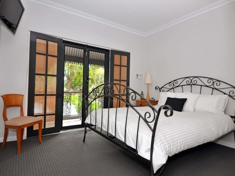 4C Stuart Street, Perth WA 6000