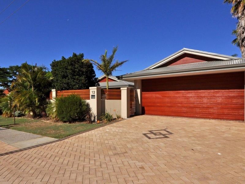 12 Doveridge Drive, Duncraig WA 6023