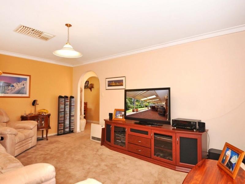 5A Lorne Road, Duncraig WA 6023