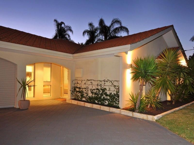 9 Pentland Avenue, Duncraig WA 6023