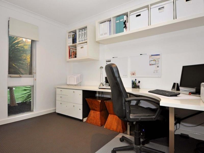 9 Pentland Avenue, Duncraig WA 6023