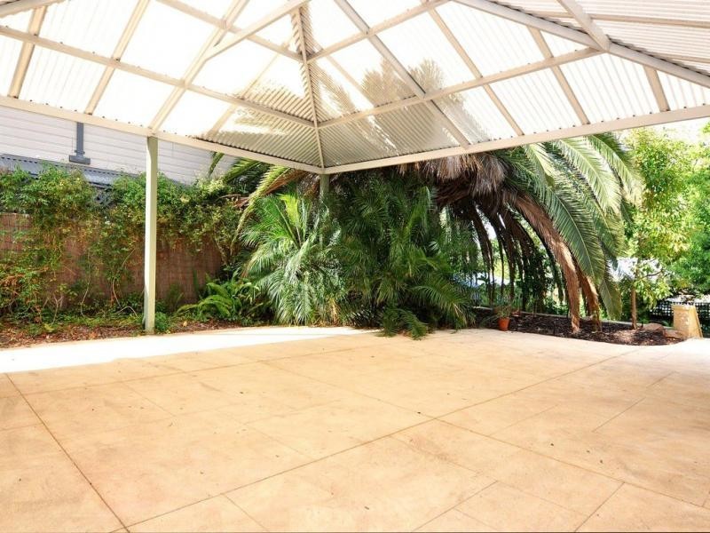 27 Hilarion Road, Duncraig WA 6023