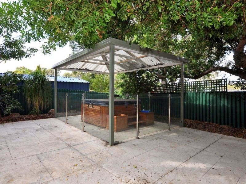 27 Hilarion Road, Duncraig WA 6023