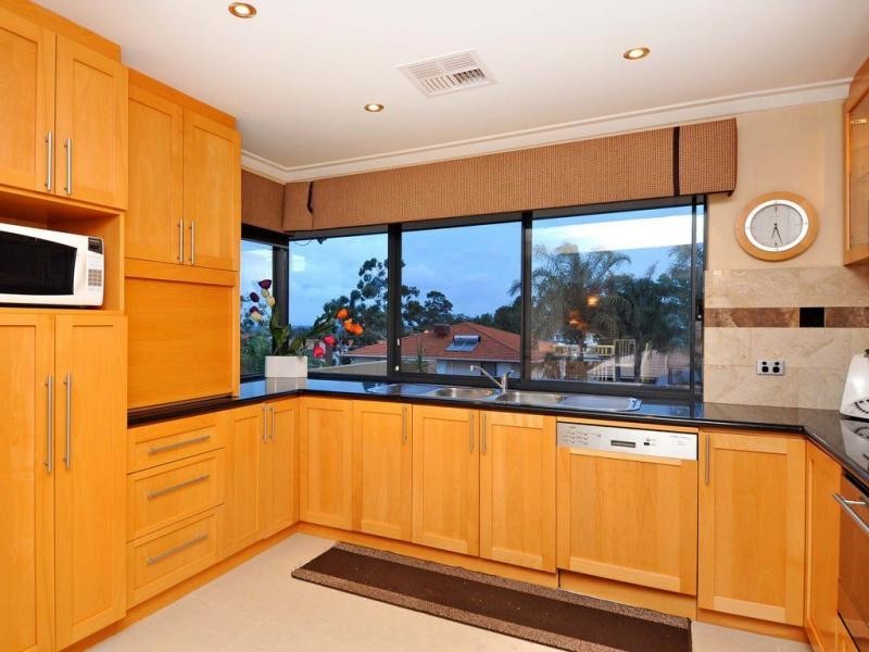 20 Chesson Street, Dianella WA 6059