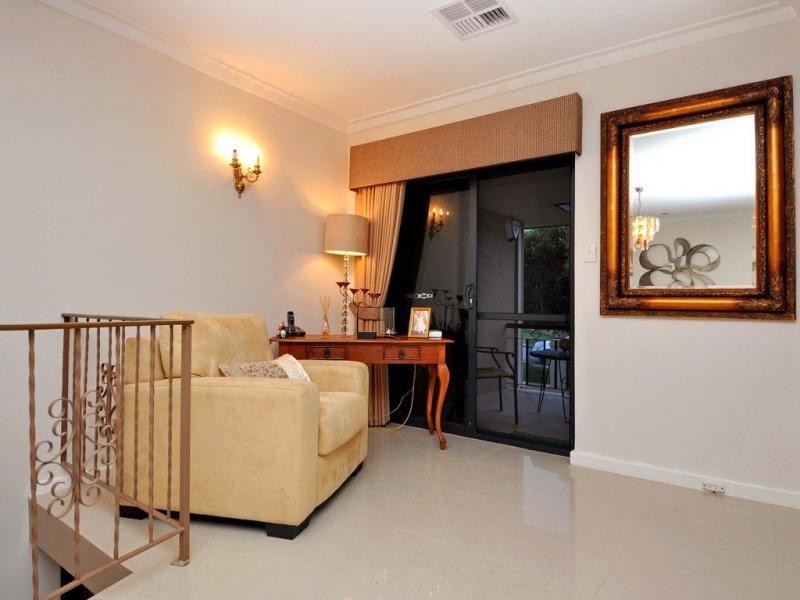 20 Chesson Street, Dianella WA 6059