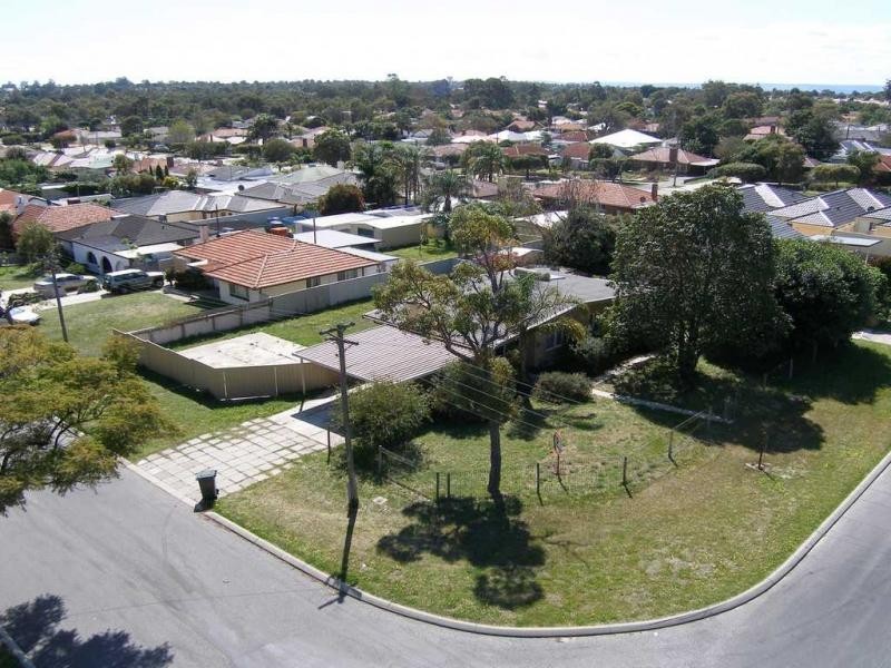 45 Tangmere Way, Balga WA 6061