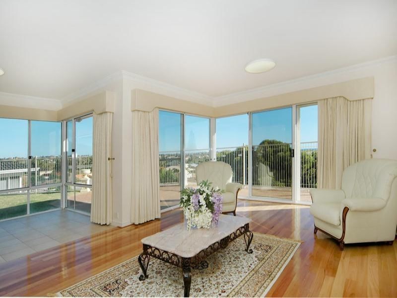 11 Laser Place, Ocean Reef WA 6027