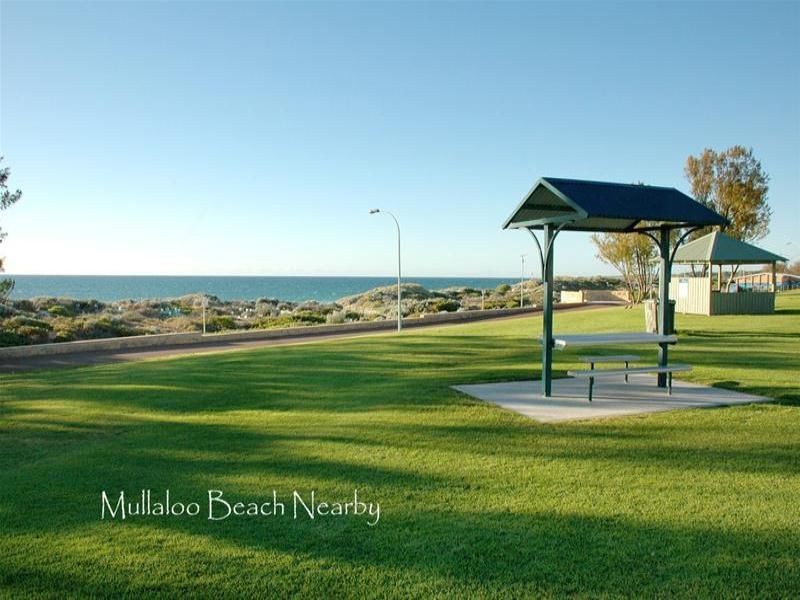 11 Laser Place, Ocean Reef WA 6027