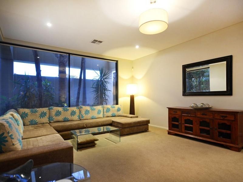 5 Maple Mews, Duncraig WA 6023