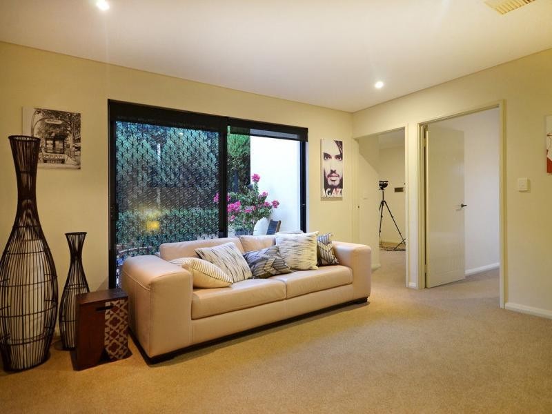 5 Maple Mews, Duncraig WA 6023