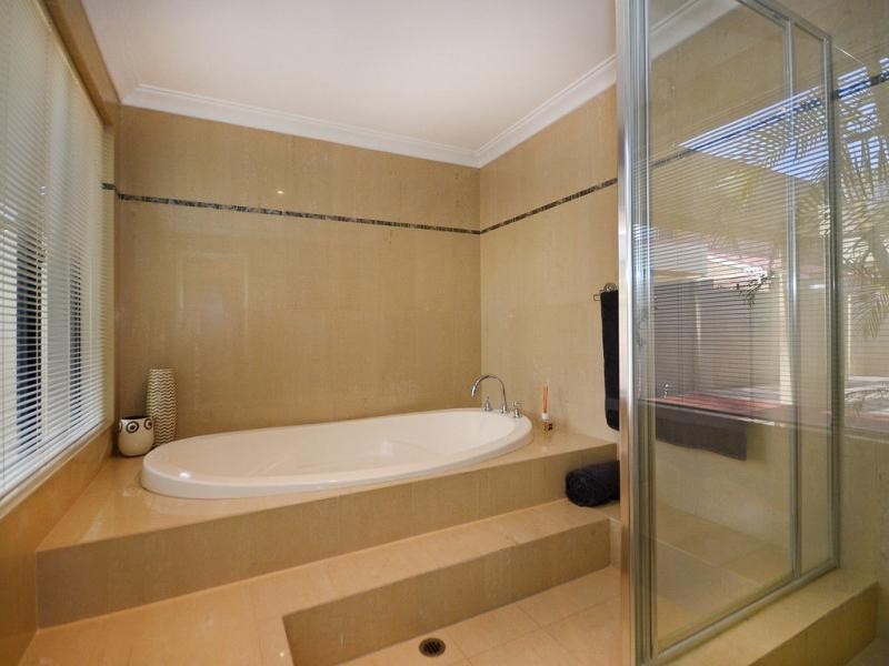 5 Maple Mews, Duncraig WA 6023