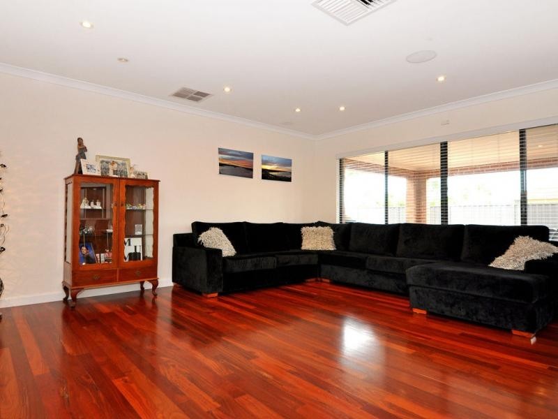 88 Southern Cross Circle, Ocean Reef WA 6027