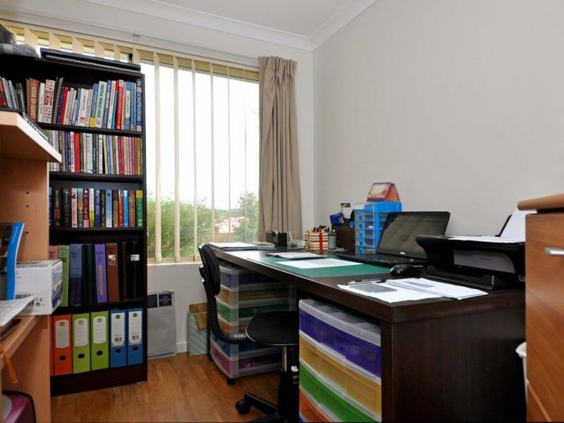 16 Kilmarnock Loop, Kinross WA 6028