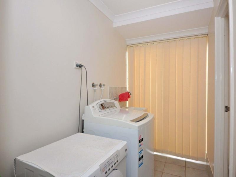 16 Kilmarnock Loop, Kinross WA 6028