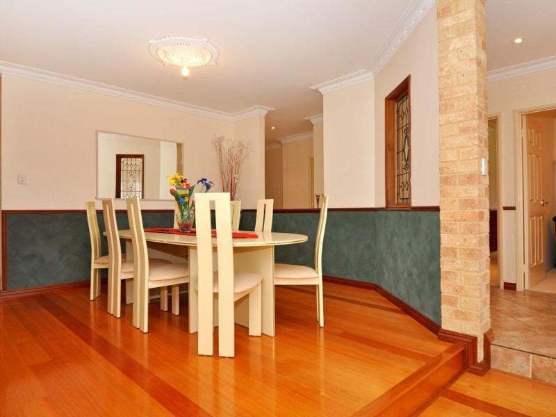 6 Baroola Place, Ocean Reef WA 6027