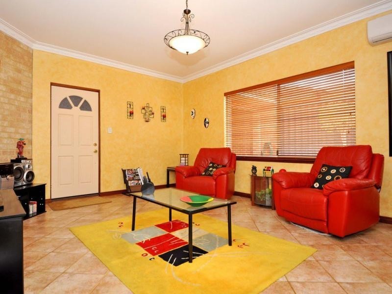 6 Baroola Place, Ocean Reef WA 6027