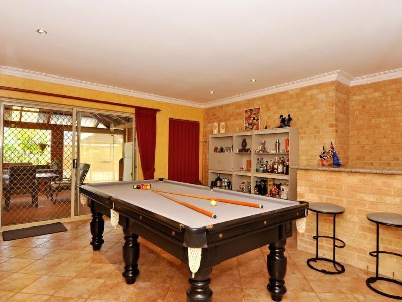 6 Baroola Place, Ocean Reef WA 6027