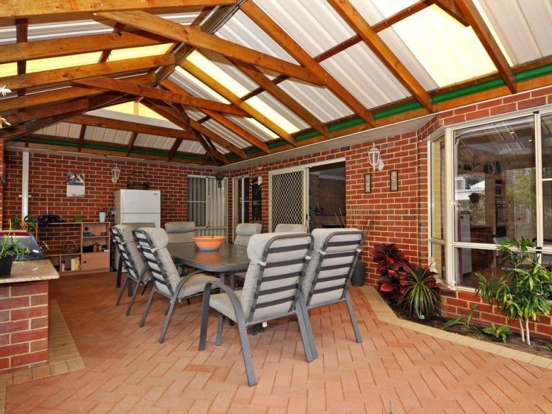 6 Baroola Place, Ocean Reef WA 6027