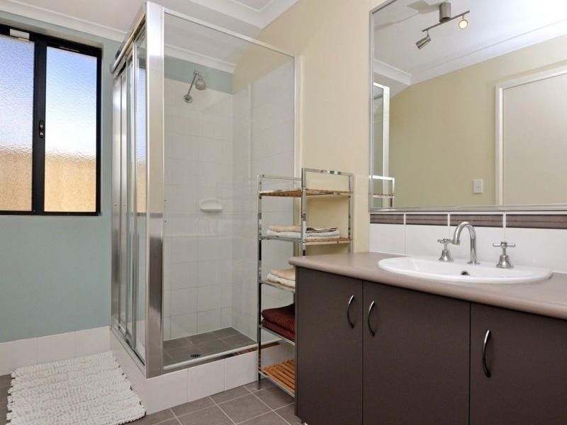 40 Lynella Circuit, Banksia Grove WA 6031