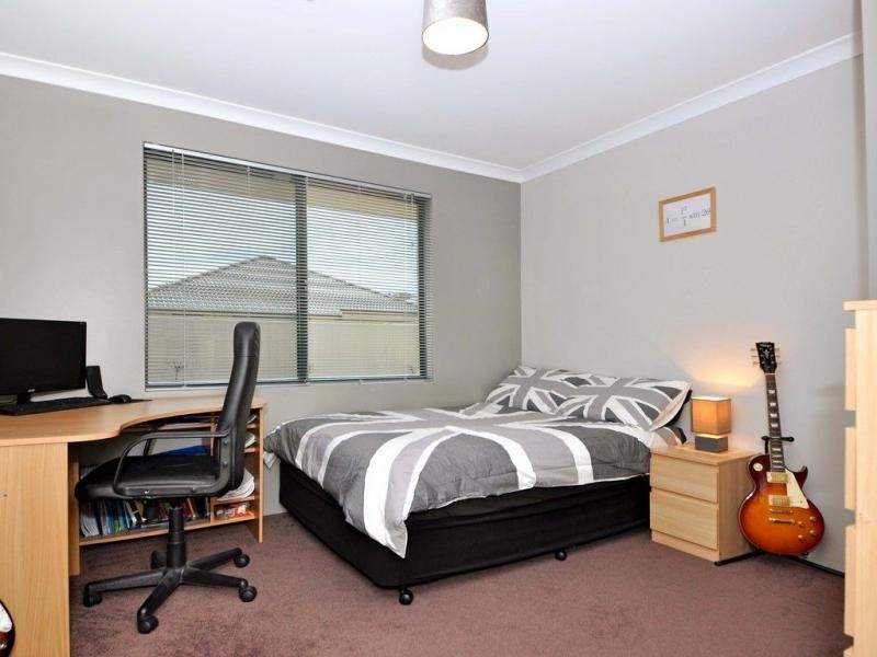 40 Lynella Circuit, Banksia Grove WA 6031