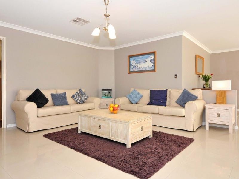 40 Lynella Circuit, Banksia Grove WA 6031