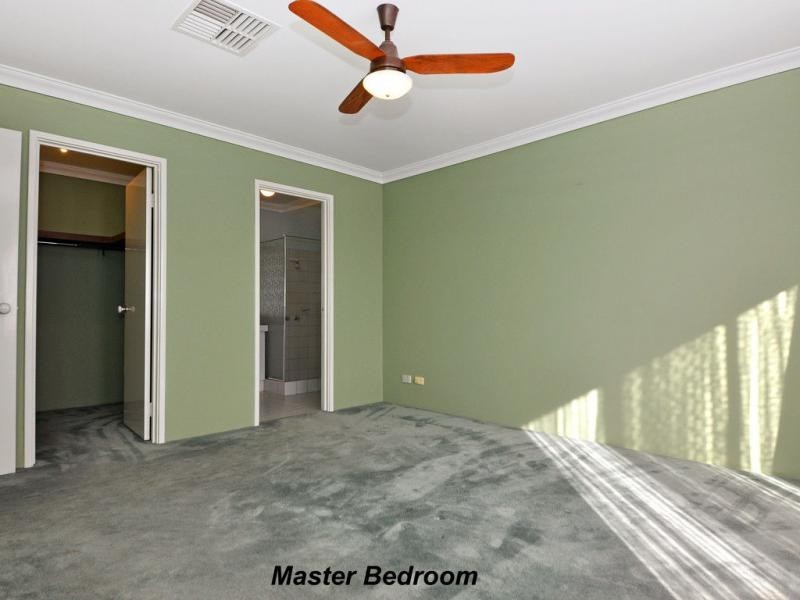 10 Richardson Court, Woodvale WA 6026