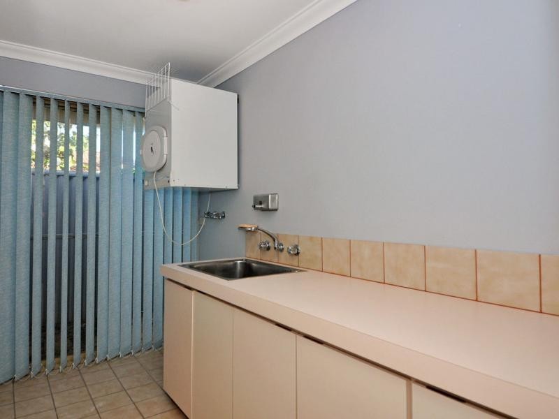 10 Richardson Court, Woodvale WA 6026