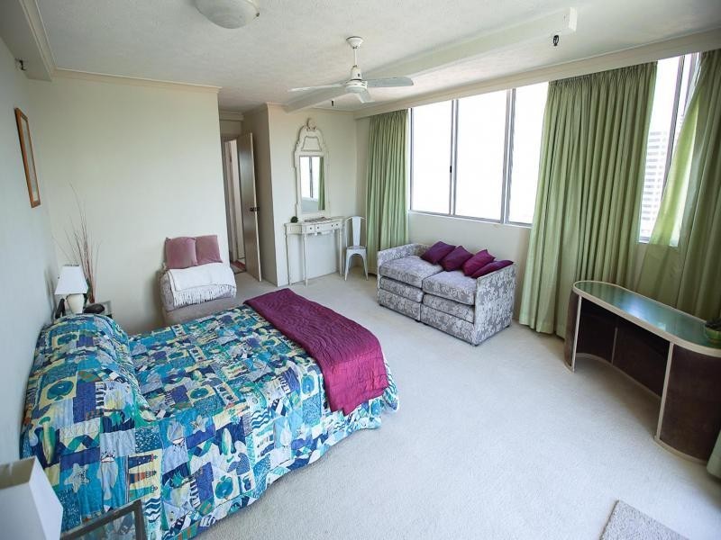 Surfers Paradise QLD 4217