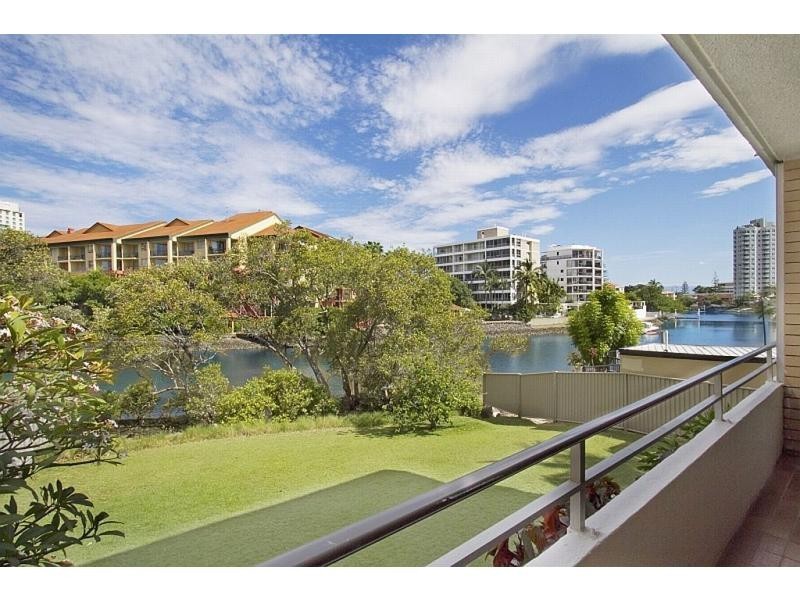 Surfers Paradise QLD 4217