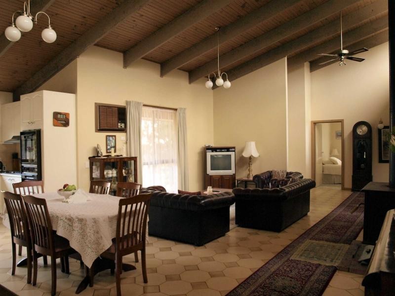 1074 Northern Highway, Heathcote VIC 3523