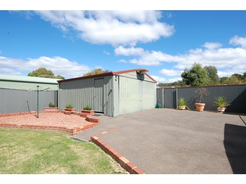 6 Stephen Court, Maiden Gully VIC 3551