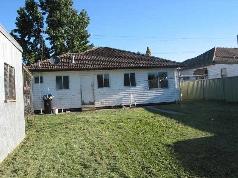 15 Yandong Street, White Hills VIC 3550