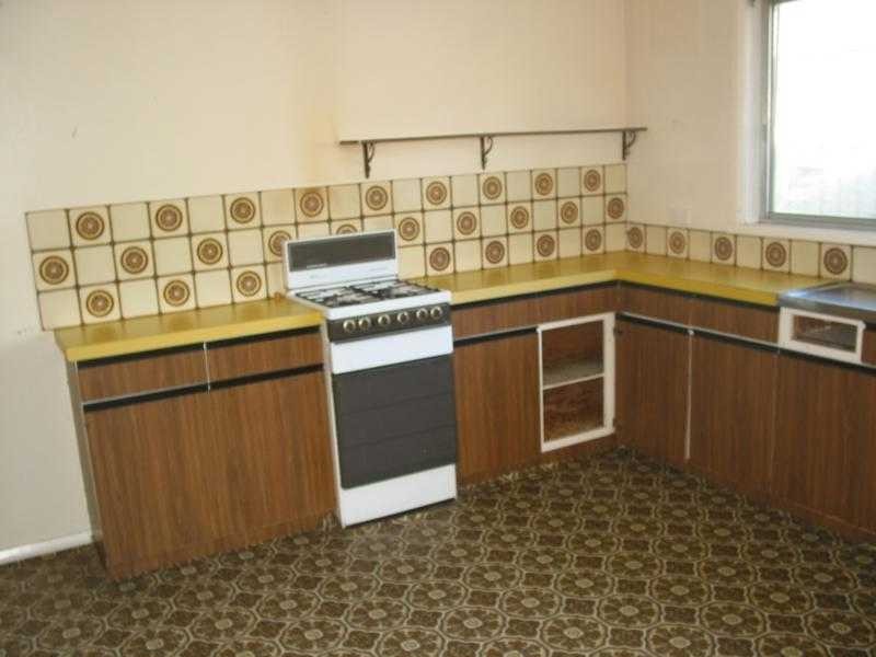 15 Yandong Street, White Hills VIC 3550