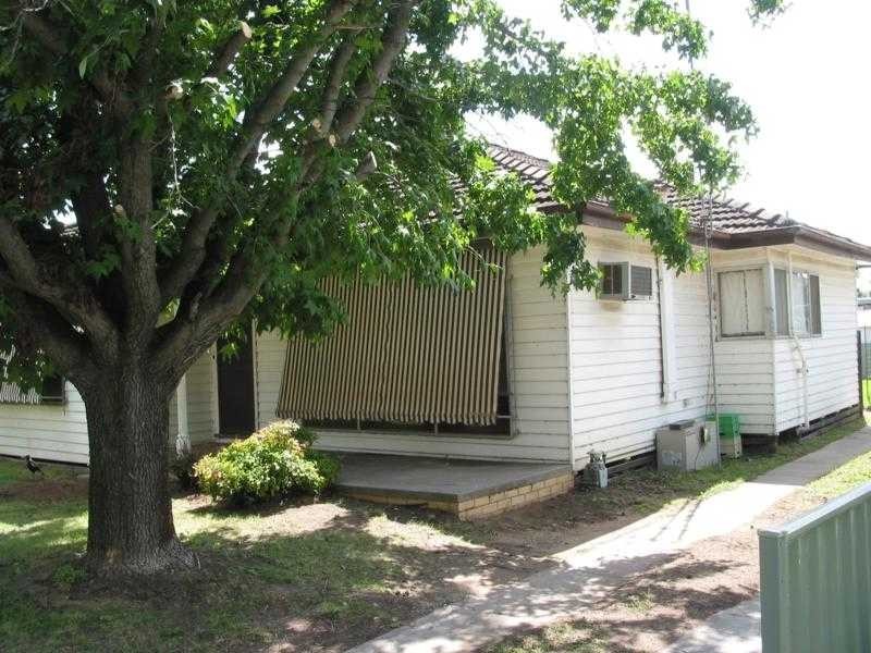 15 Yandong Street, White Hills VIC 3550