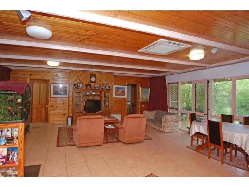 60 Fryes Road, Elphinstone VIC 3448