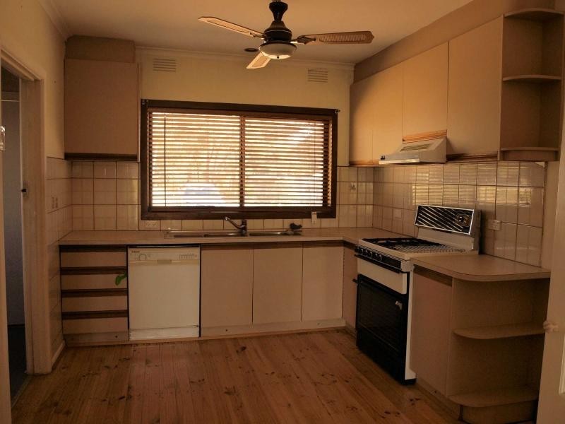 90 Cahills Lane, Heathcote VIC 3523