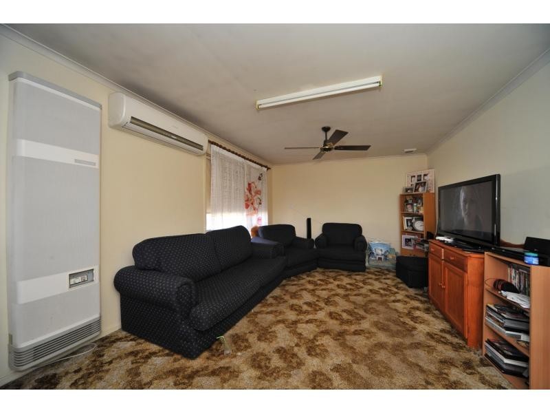 2/34 Lockwood Road, Kangaroo Flat VIC 3555